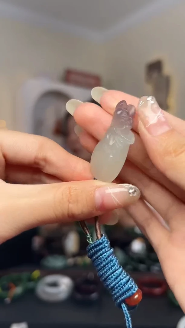 颈饰未镶嵌和田玉5966 莲花36*17*12mm