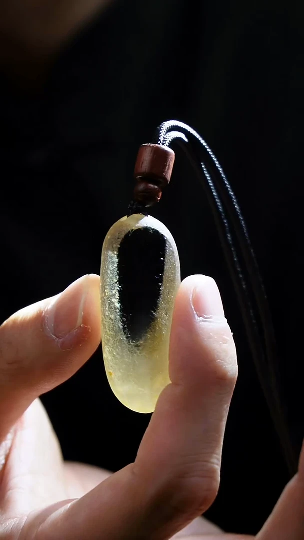吊坠(赠链)未镶嵌水晶水晶