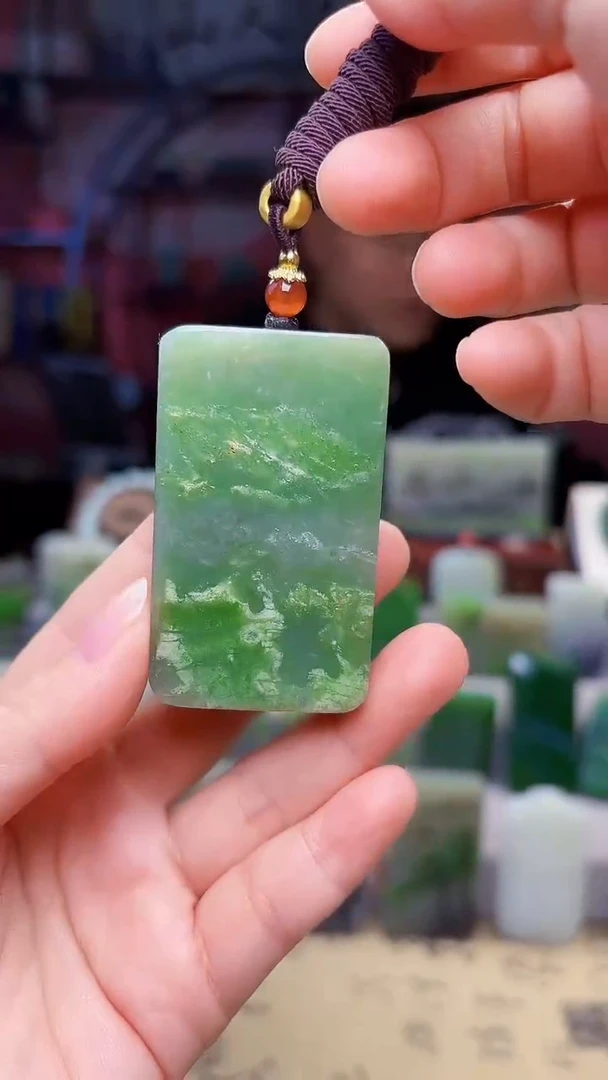 未镶嵌和田玉挂件90