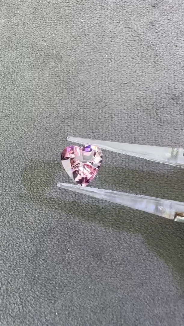 未镶嵌珠宝半成品碧玺2.35ct
