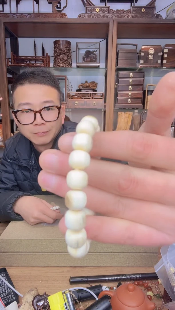 【闪购商品】乌木类书架446猛犸1011老型单圈手串