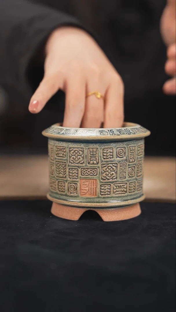 10-10-175花盆口径7瑕