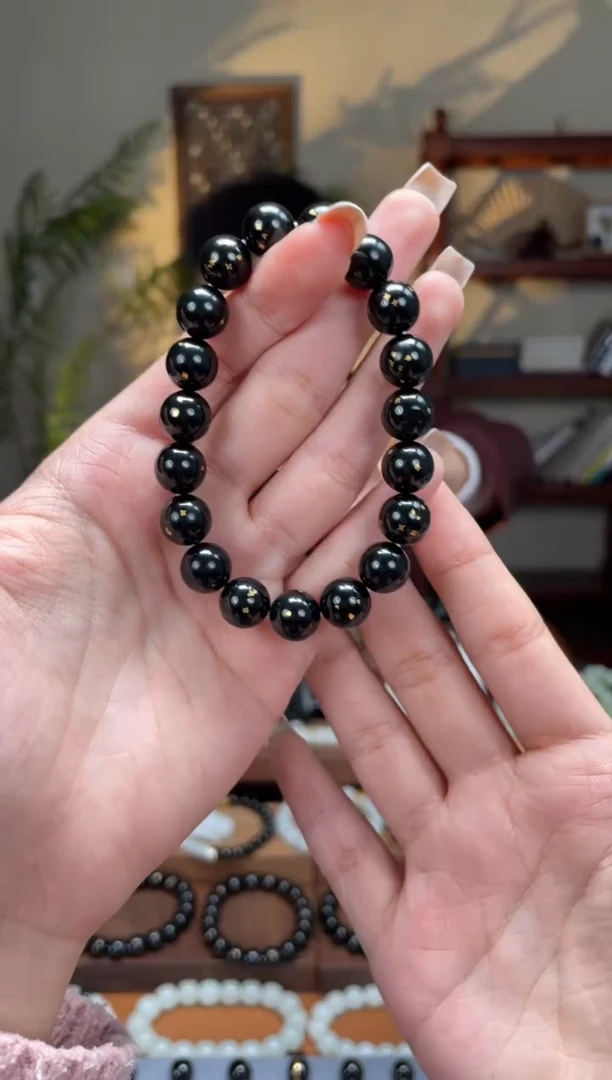 足金镶嵌手串和田玉壹***丶黑10圆