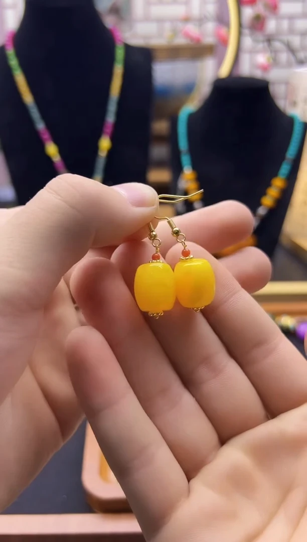 【闪购商品】蜜蜡耳饰14K金镶嵌E401