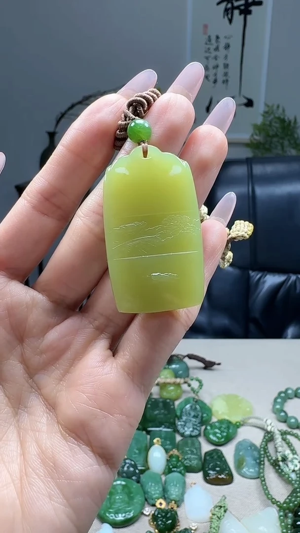 未镶嵌和田玉挂件1