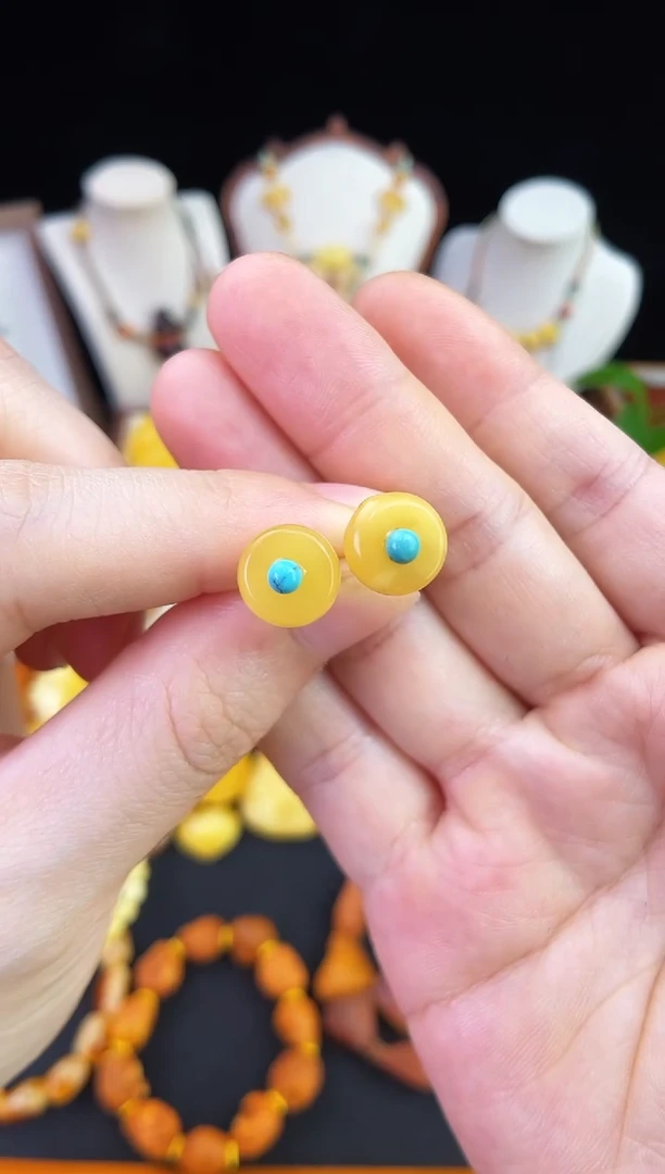 琥珀未镶嵌珠宝奇石柒月