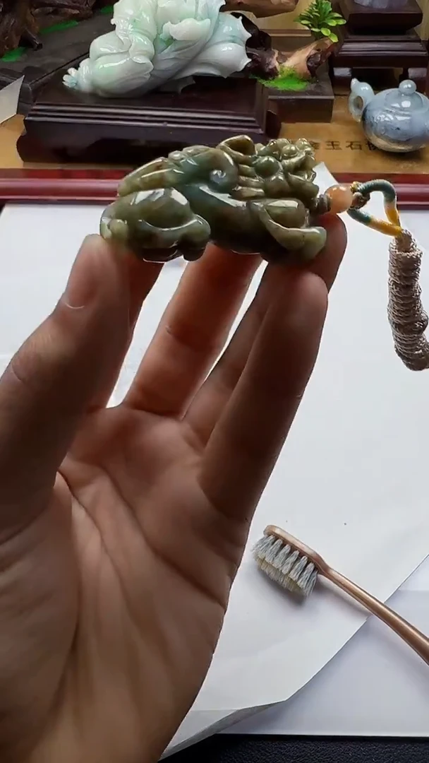 吊坠(不含链)未镶嵌翡翠1