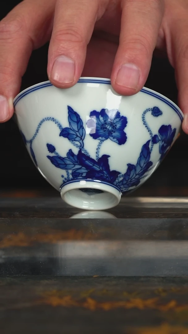 黄振匠造虞美人鸡心杯