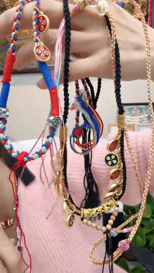 【闪购商品】玛瑙/玉髓项链未镶嵌黑+粉+蓝编绳多样性发一