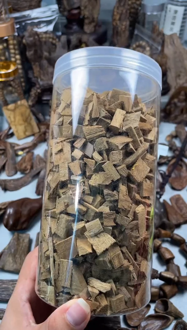 沉香碎屑沉香£****£  柬埔寨 沉香