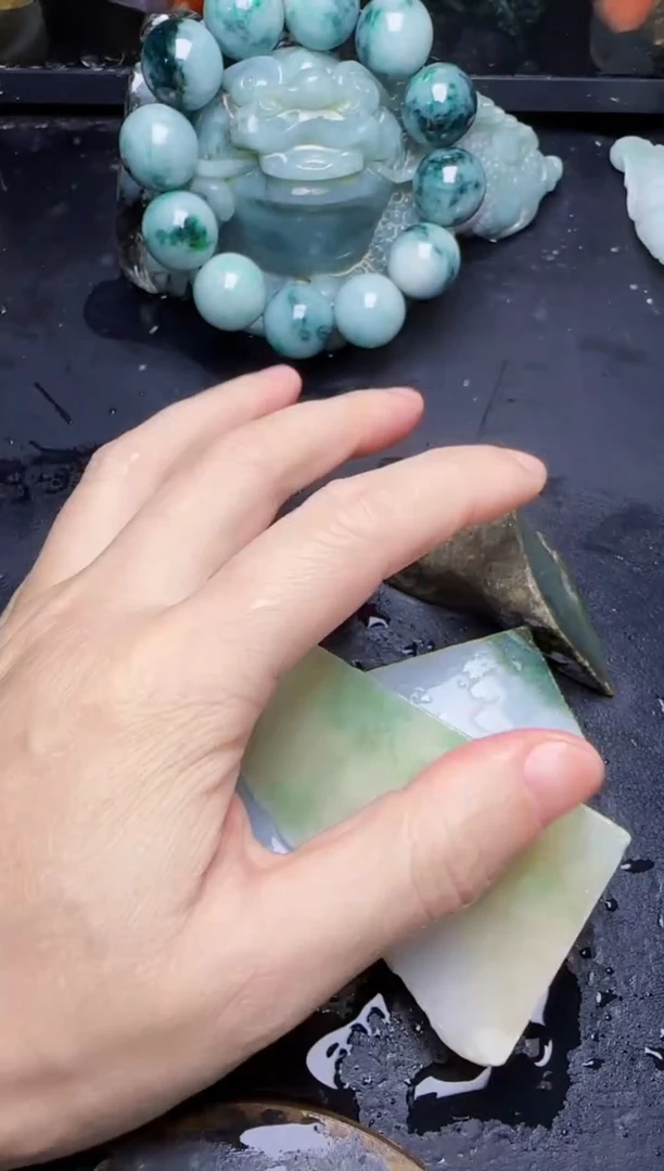 颈饰未镶嵌翡翠06