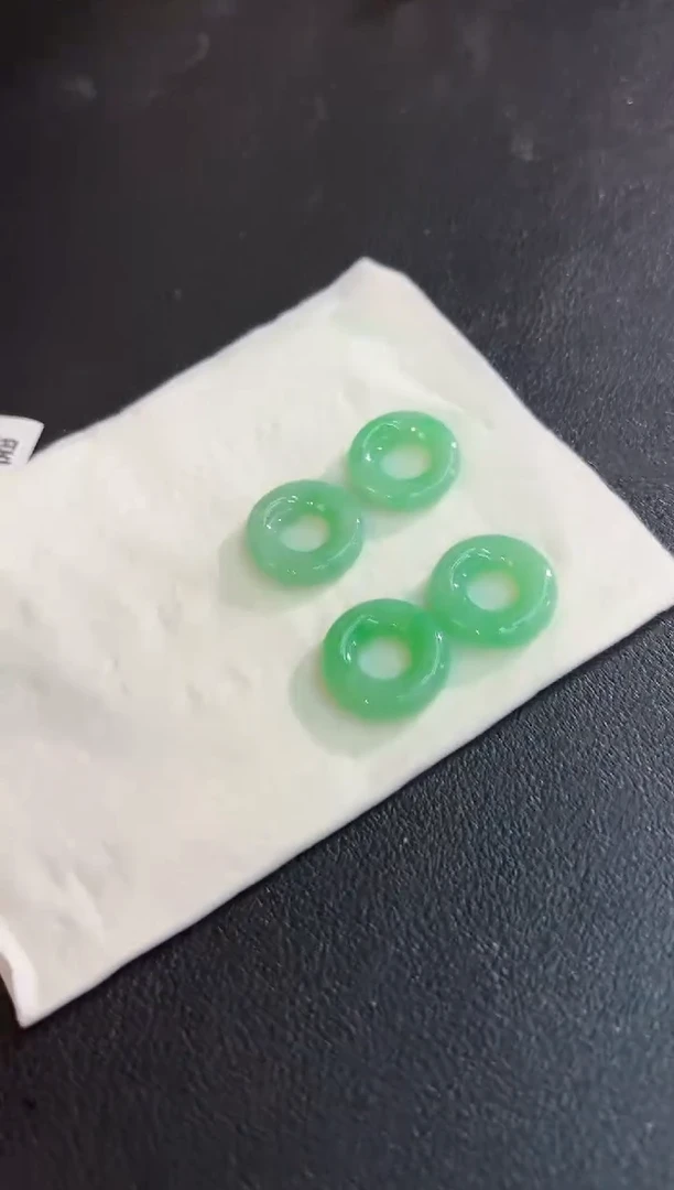 翡翠未镶嵌耳饰1含小耳包/多样性发货/一对