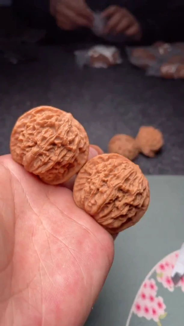 把件文玩核桃a31   盘龙纹   42尺