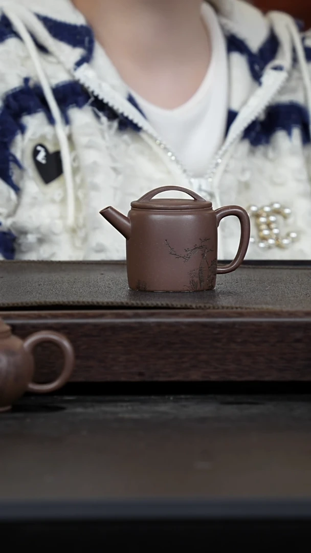 【闪购商品】紫砂茶壶梨皮紫泥刻绘高汉瓦