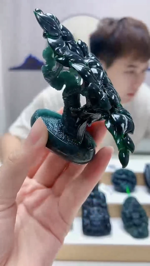 未镶嵌定制翡翠 4868zm-毛货挂件181