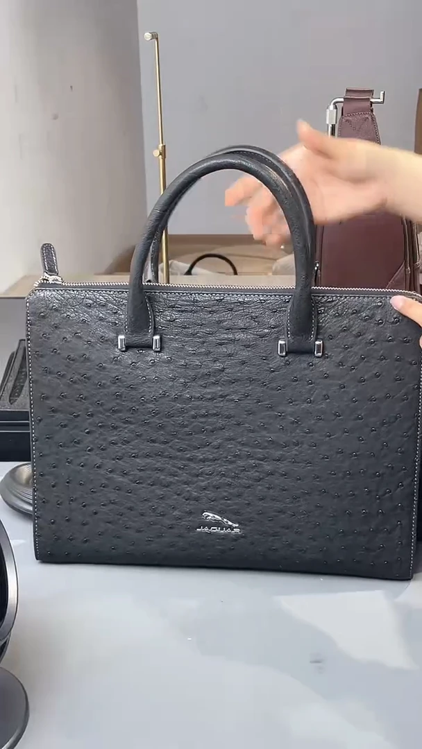 鸵鸟皮（革）韩爵绅士包包皮具064