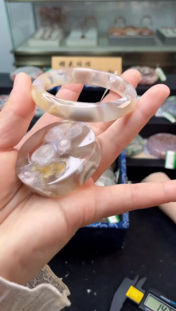 未镶嵌手镯石英质玉53圈口（赠品镯心）3886738