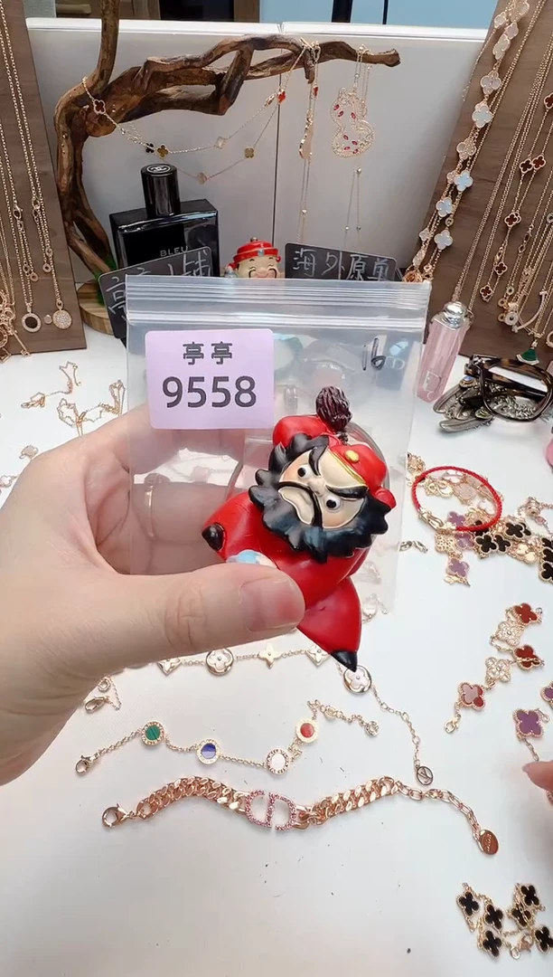 孤****归华禄甄选阁亭亭总铺
