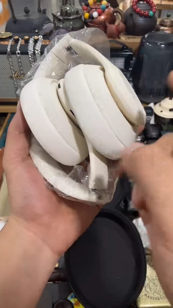 瓷片闪购商品   如图所示