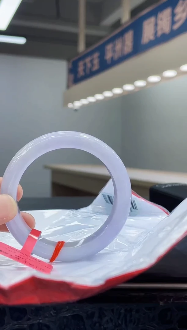 未镶嵌手镯翡翠3