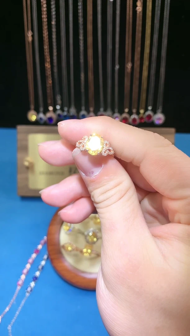 【闪购商品】黄晶戒指银S925镶嵌11111
