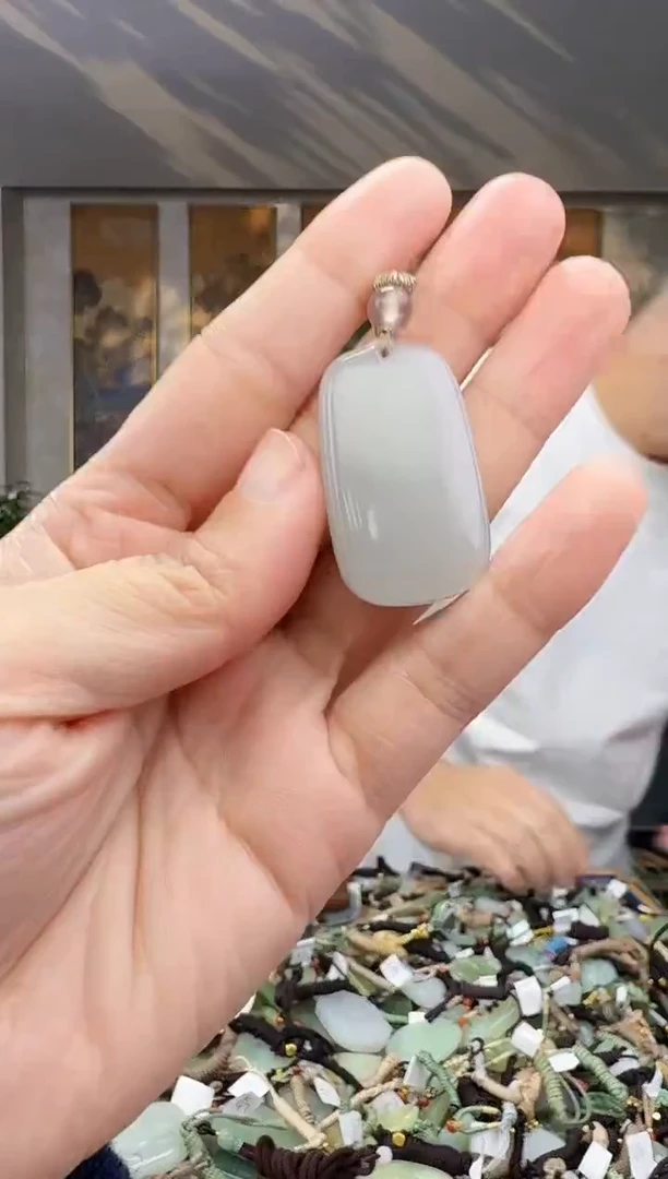 未镶嵌和田玉挂件拍一发一