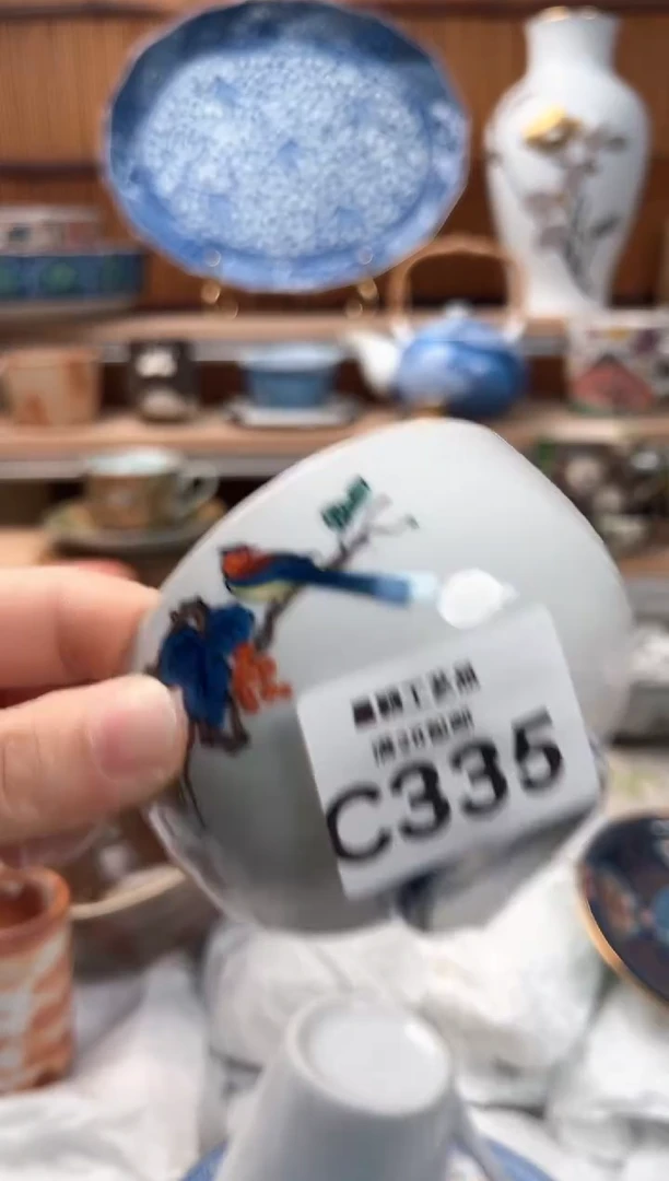 瓷片雨****）335C 盘子 杯子 碗