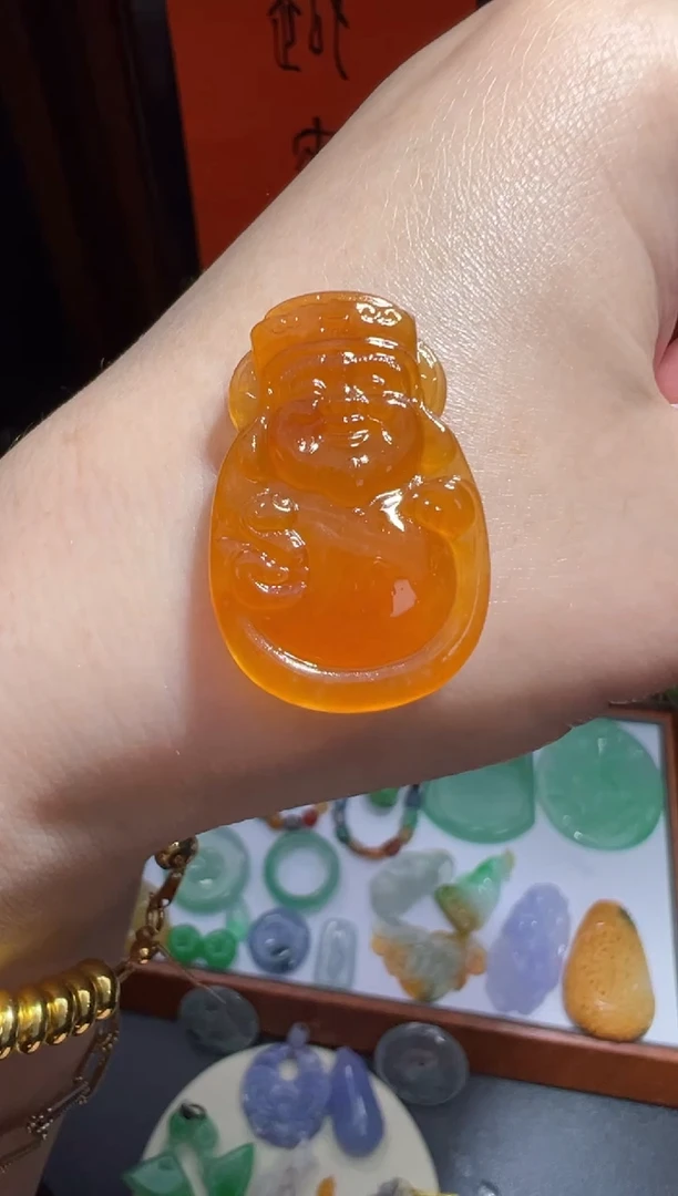 未镶嵌定制翡翠30.3*19.8*3.3米爷