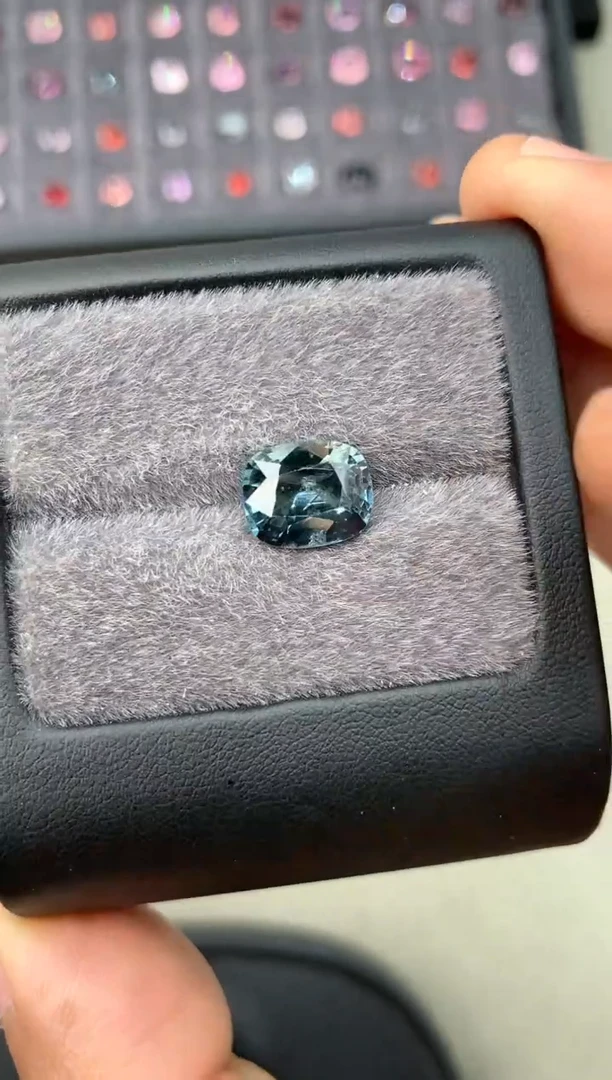 【闪购商品】定制尖晶石裸石未镶嵌4.91ct 枕型 冷色调