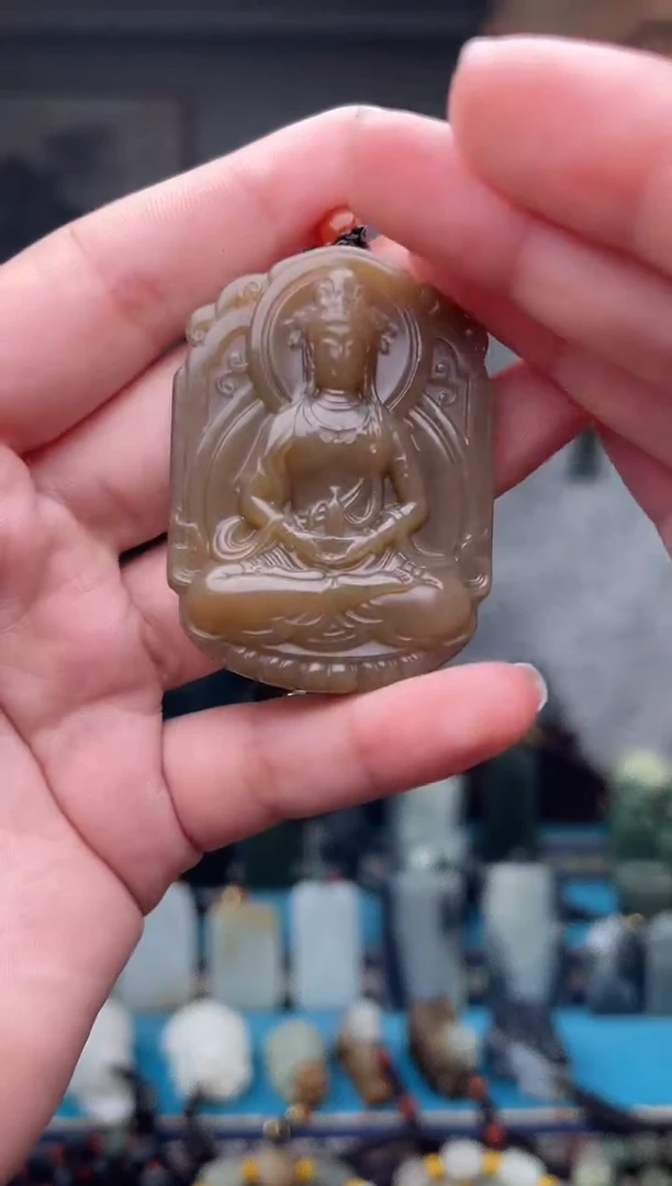 未镶嵌和田玉挂件1