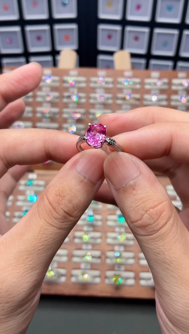 彩色蓝宝石戒指银S925镶嵌111