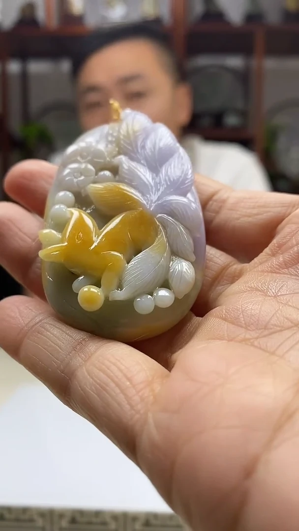 未镶嵌定制翡翠椅*翡翠A货2025/12/4