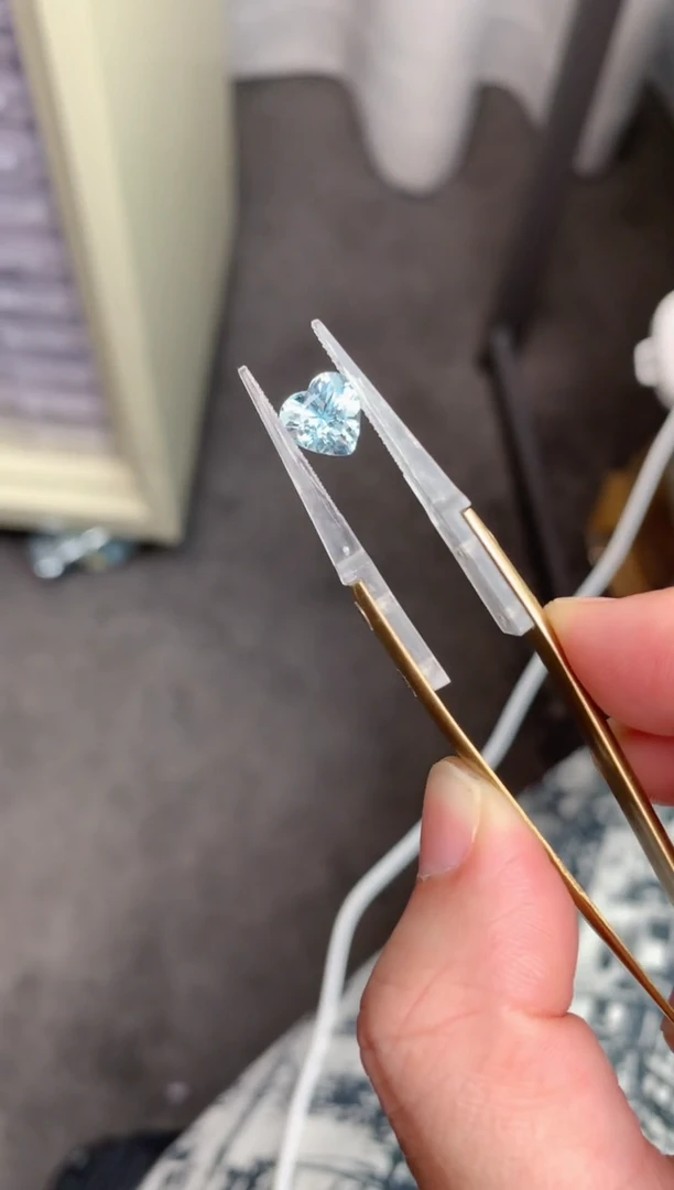 海蓝宝石裸石未镶嵌2ct海蓝宝