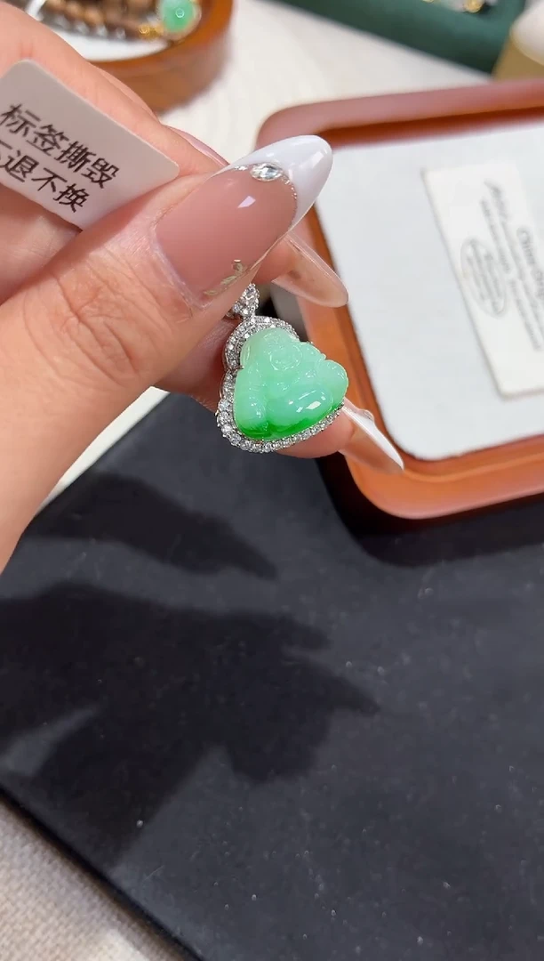 吊坠(不含链)银S925镶嵌翡翠吊坠