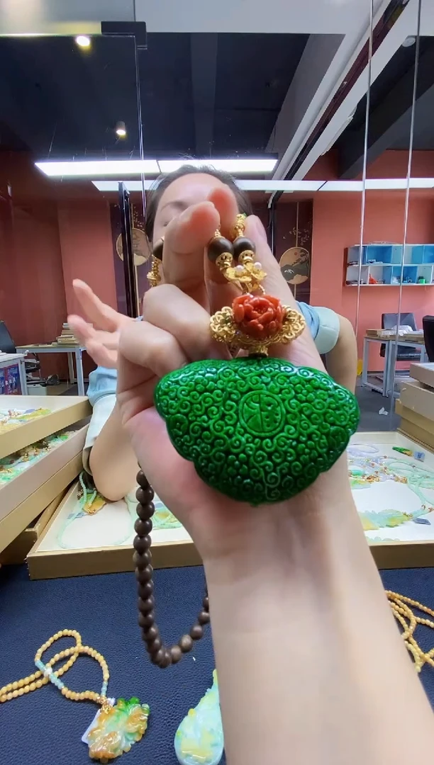 颈饰未镶嵌翡翠翡翠吊坠