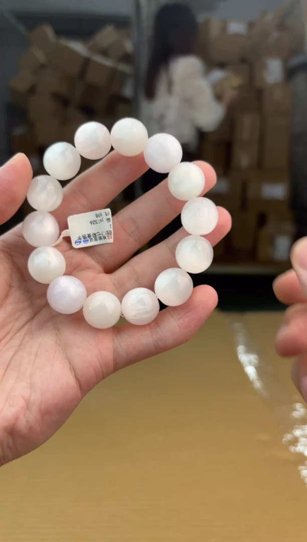 禧一文玩木作类材质手串无礼盒