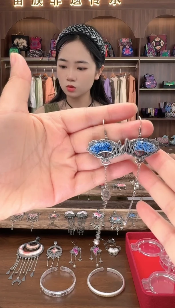 织绣扶光苗绣传承3