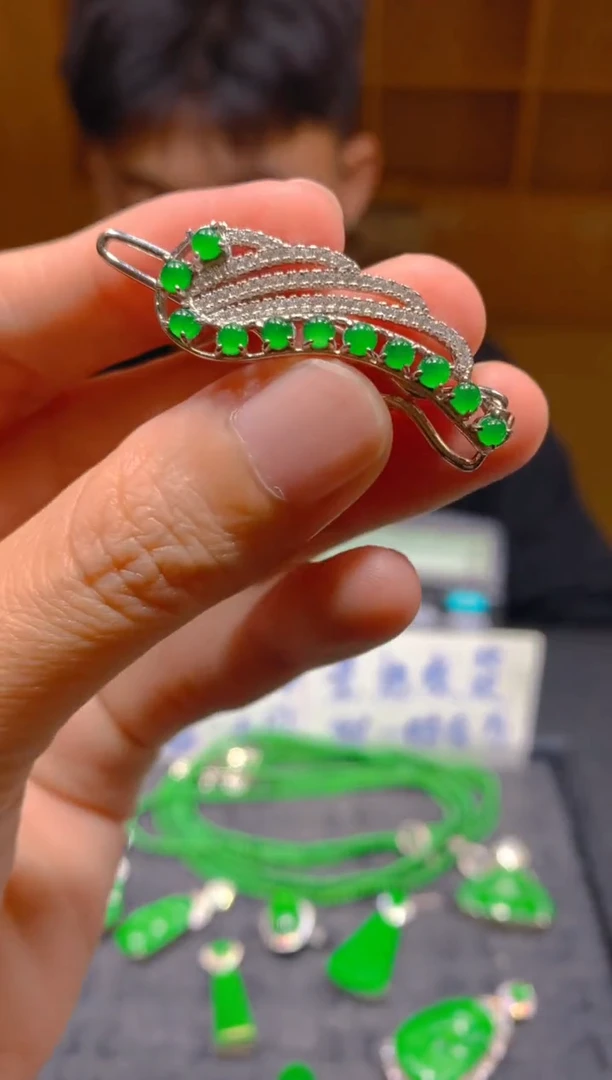 未镶嵌定制翡翠301多样性发货（发其一）