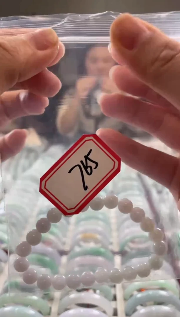 颈饰未镶嵌翡翠多样性发一