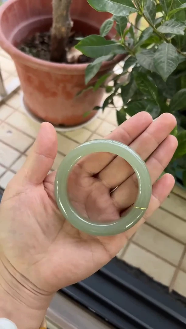 未镶嵌手镯和田玉57  601