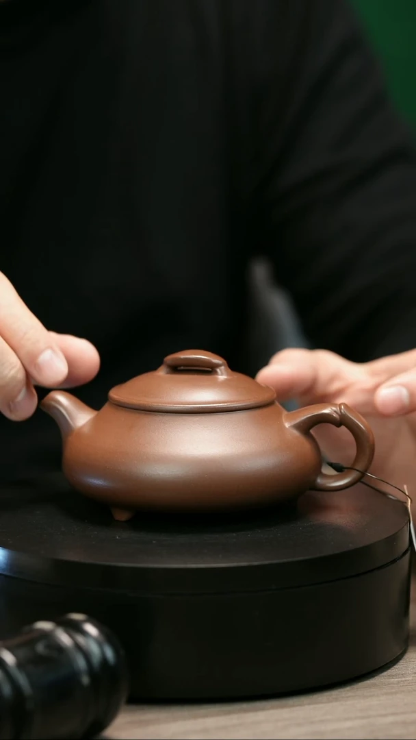 茶壶紫砂然H2105赵信军光素扁韵上新桥