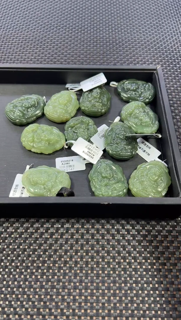 颈饰未镶嵌和田玉 （多样性发一件）149