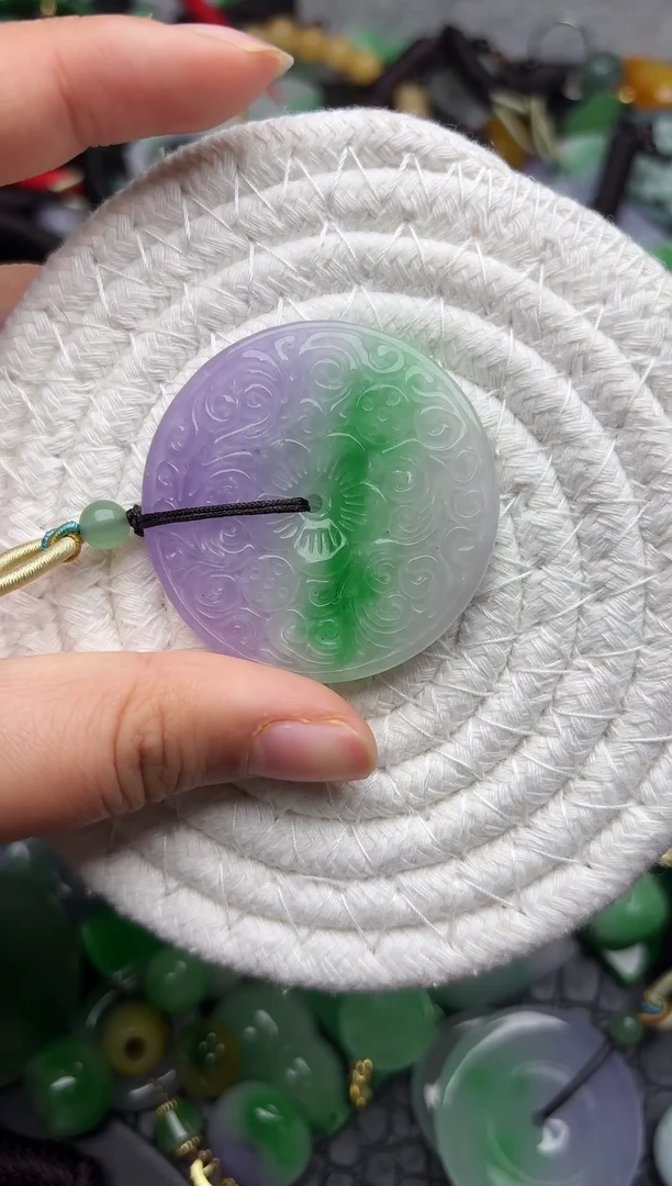 颈饰未镶嵌翡翠缅甸翡翠吊坠