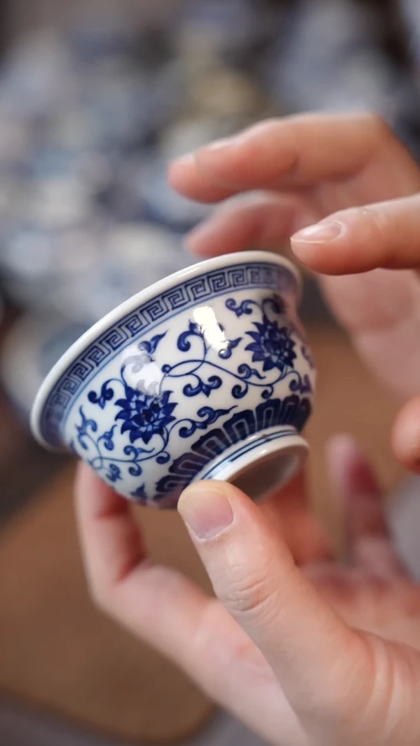 春风缠枝压手1111111111