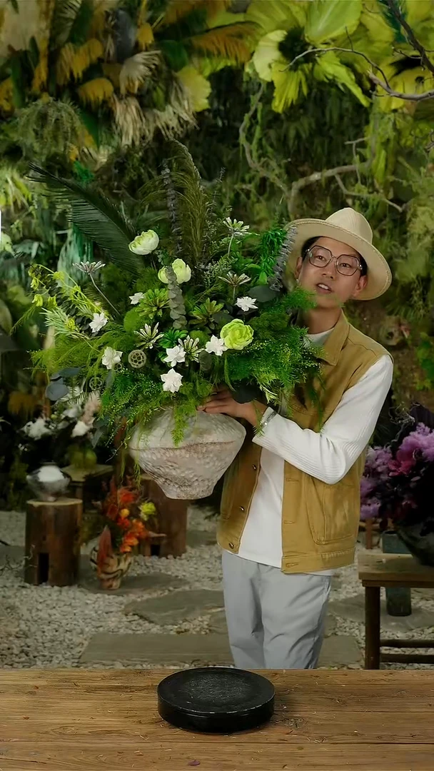 永生花一物一拍连花带瓶