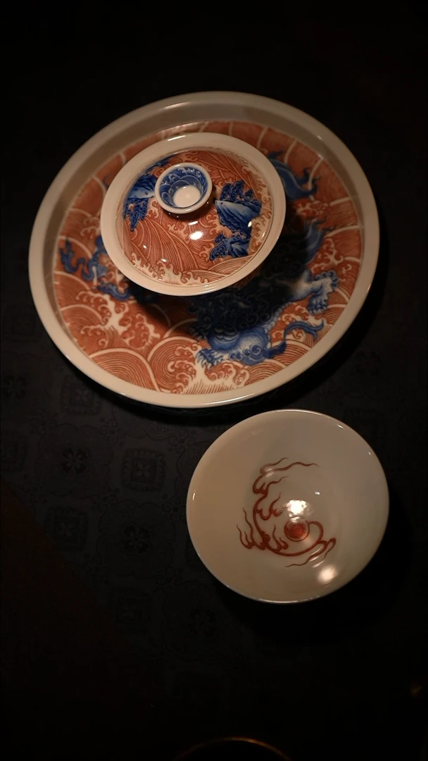 瓷片天*了游玉堂 仿明釉里红双狮壶承