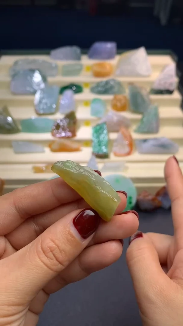 【闪购商品】定制翡翠未镶嵌