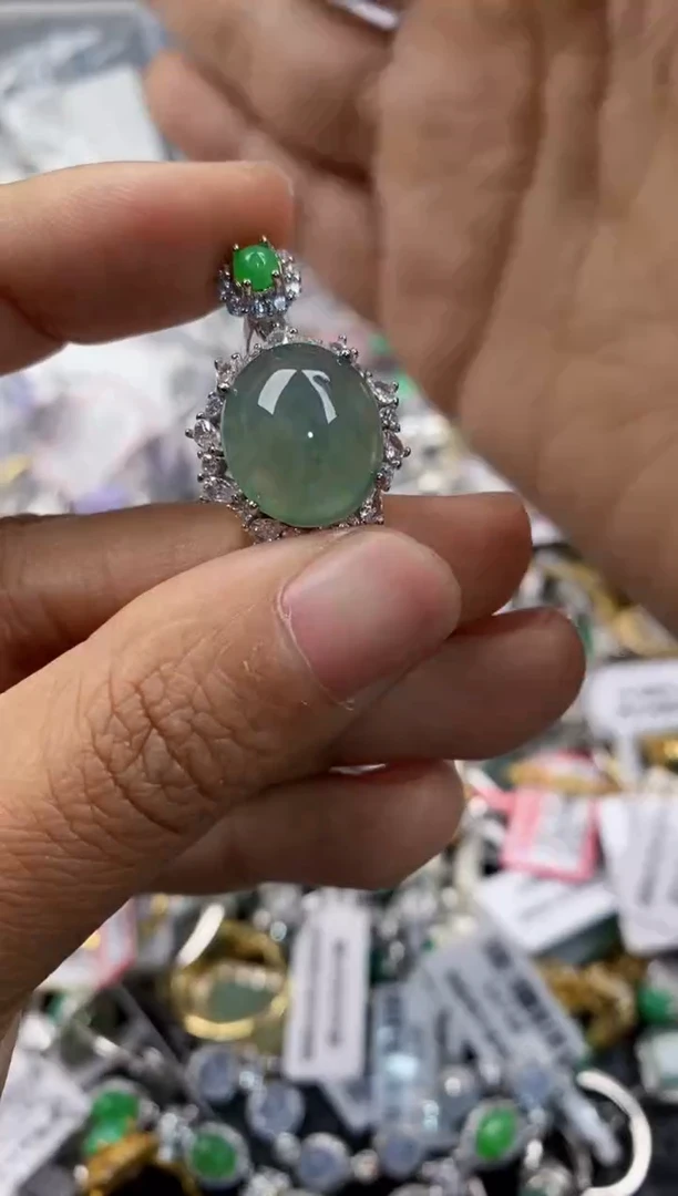 银S925镶嵌戒指翡翠666       6