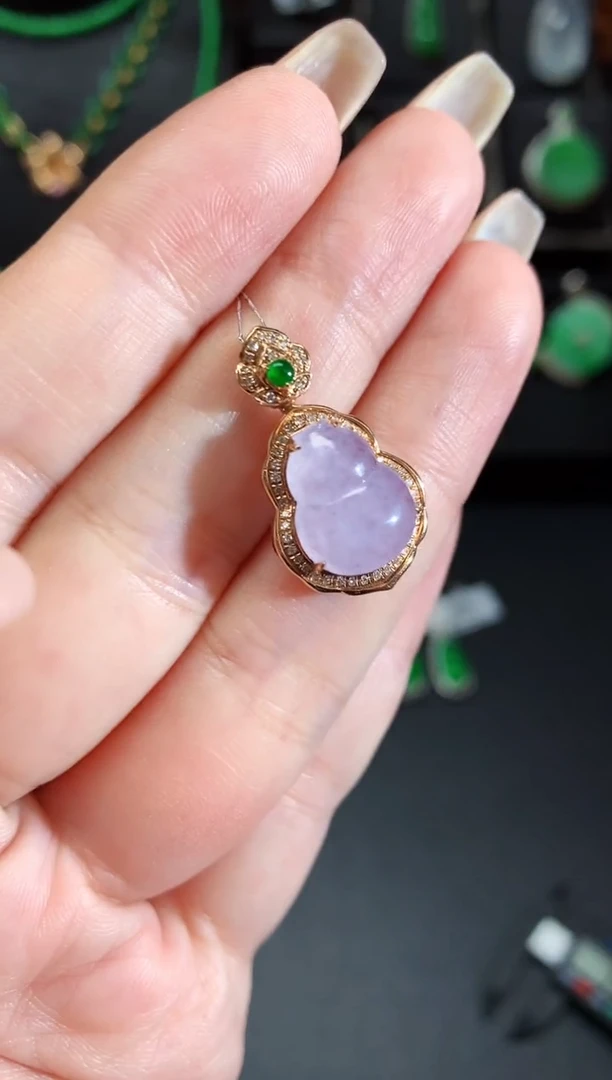 【闪购商品】翡翠吊坠(不含链)18K金镶嵌葫芦吊坠