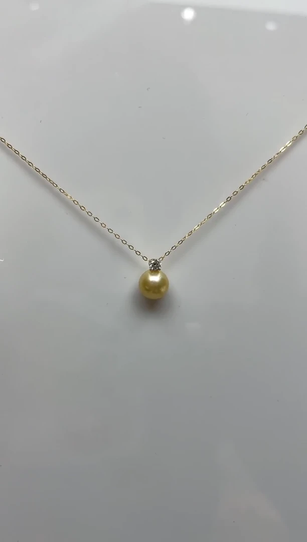 颈饰18K金镶嵌海水珍珠8-9